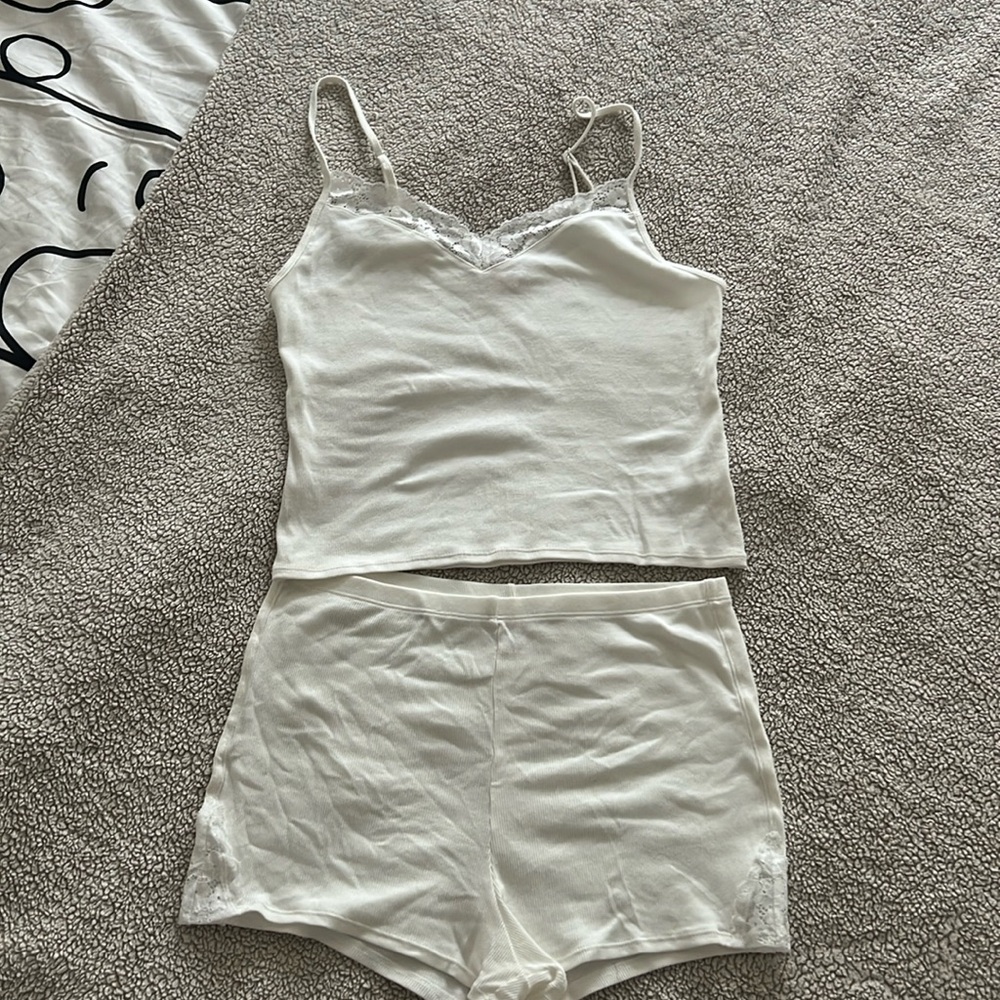 VS Pajama Set